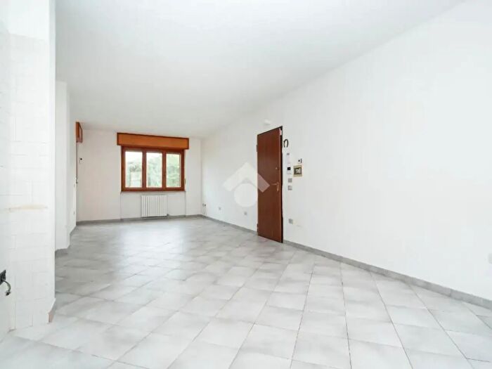 Appartamento con 5 locali in vendita in Via Suor Vincenza Benefattrice, Caselle Torinese