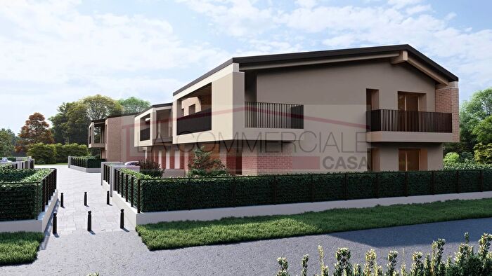 Casa con 5 locali in vendita in Treviso