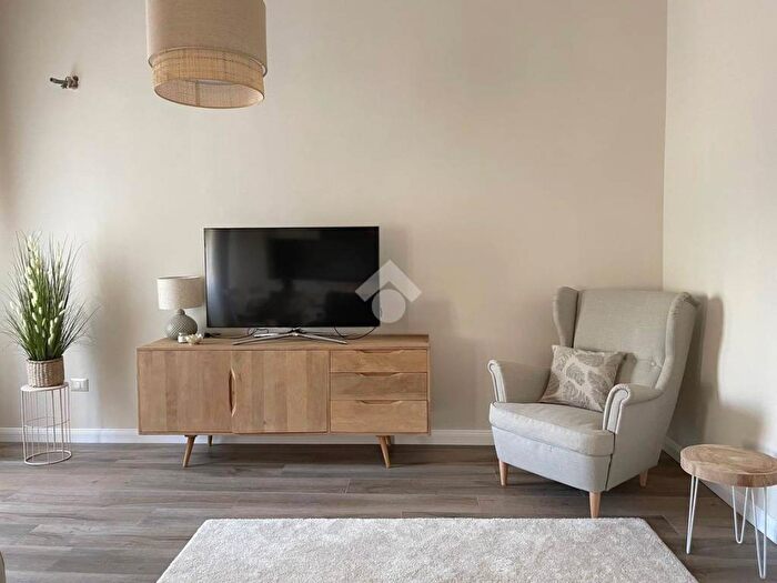 Appartamento trilocale in affitto in Via Bolzano, Bonaria, Cagliari
