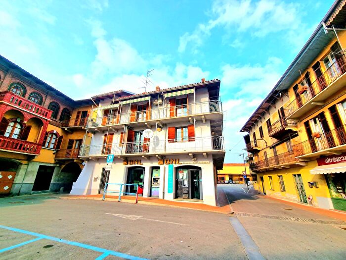 Casa con 12 locali in vendita in Piazza Antonio Gramsci Centro Polle Cossato Biella Piemonte Italia, Cossato