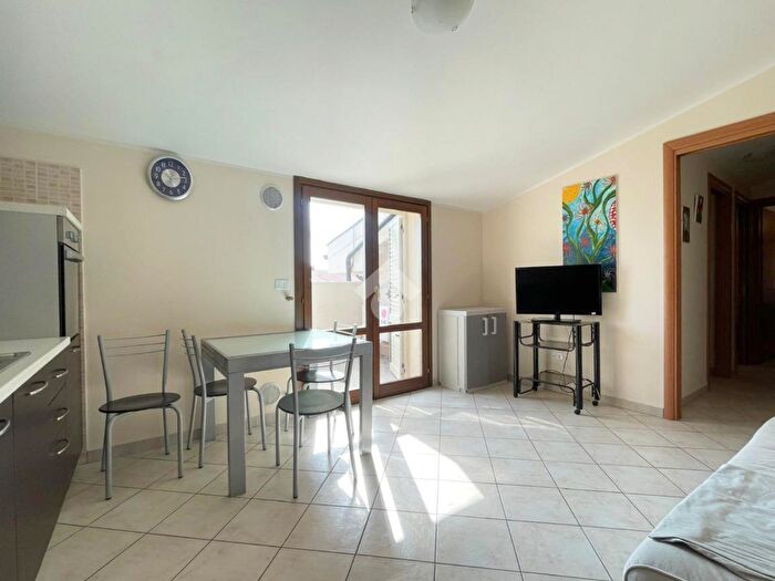 Appartamento trilocale in vendita in Via Stazione Ffss, Vasto