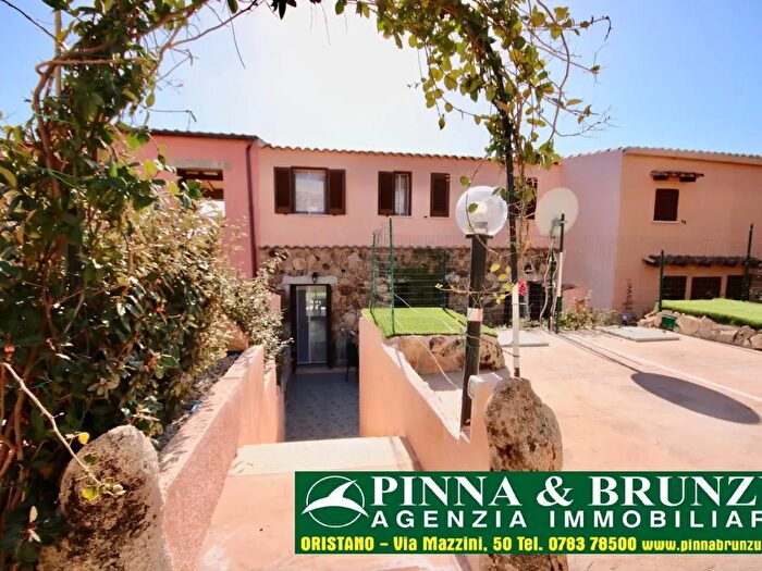 Casa quadrilocale in vendita in Lu Fraili, San Teodoro