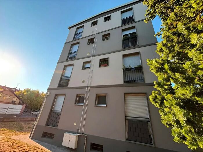 Appartamento trilocale in vendita in Via Petrarca, Corbetta