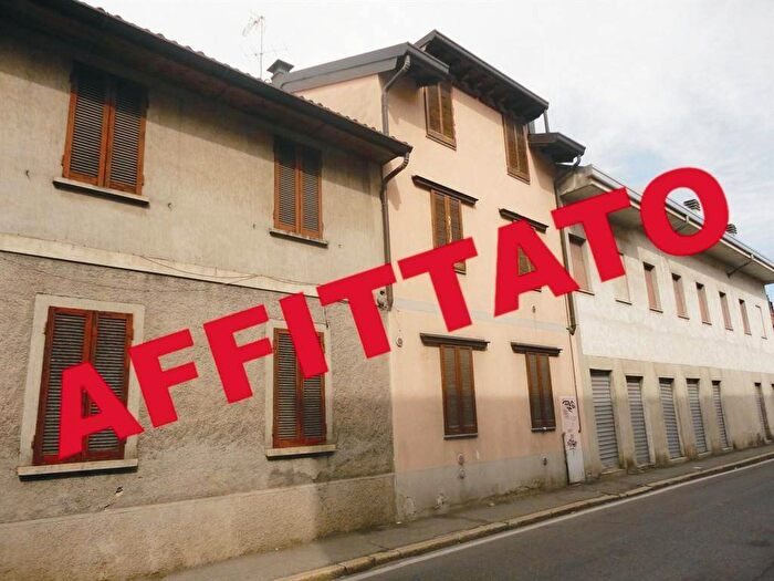 Appartamento quadrilocale in affitto in Via San Rocco, Centro Storico, Lissone