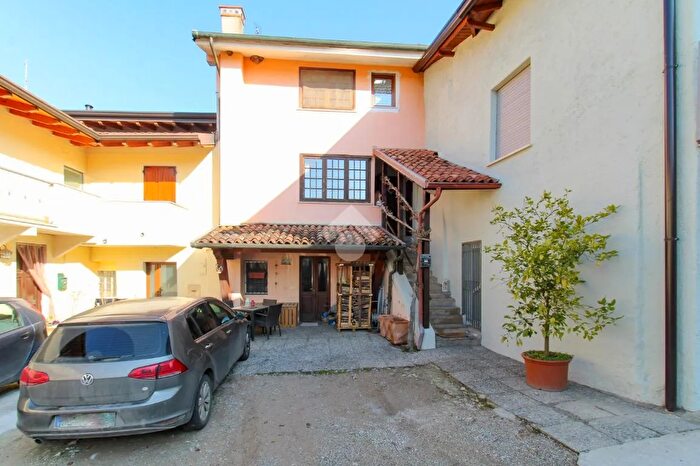 Casa trilocale in vendita in Via della Cuca, Gavardo