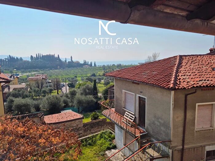 Appartamento trilocale in vendita in Via Raffaello, Toscolano Maderno