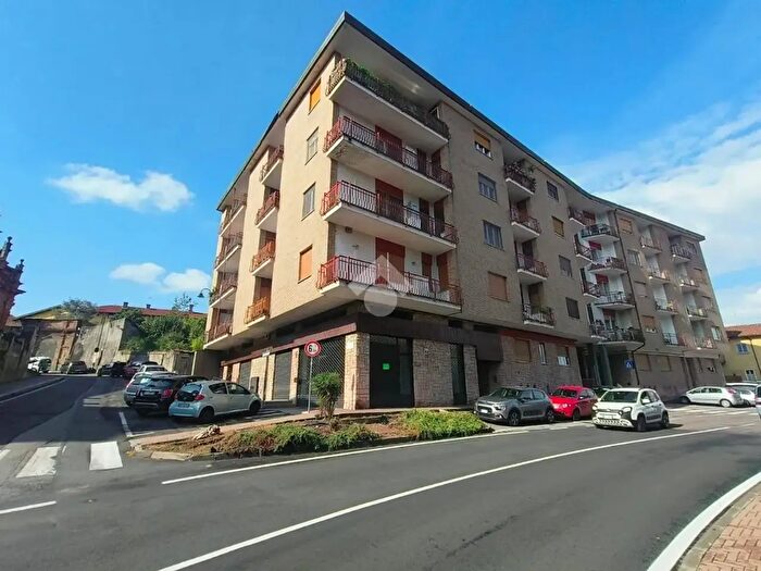 Appartamento bilocale in vendita in Strada Bussolino, Gassino Torinese