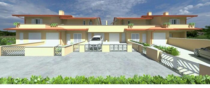 Appartamento con 5 locali in vendita in San Miniato