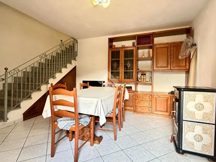 Casa quadrilocale in vendita in Via dei Ciatti, Pistoia