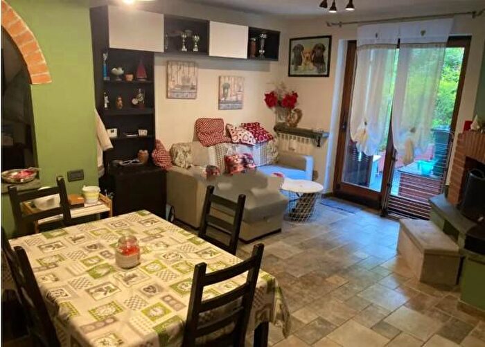 Appartamento bilocale in vendita in Località Le They Dessous, Lillianes