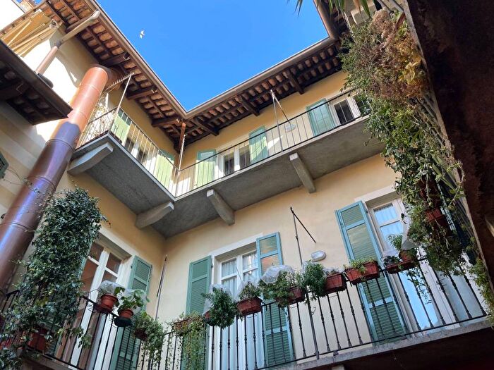 Appartamento trilocale in affitto in Via Vittorio Emanuele II, Centro Storico, Chieri