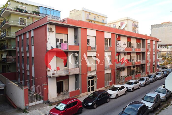 Appartamento con 5 locali in vendita in Colonnello Bertè, Milazzo