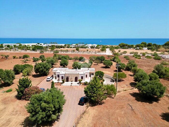 Casa con 6 locali in vendita in Contrada Fontanelli, Polignano A Mare