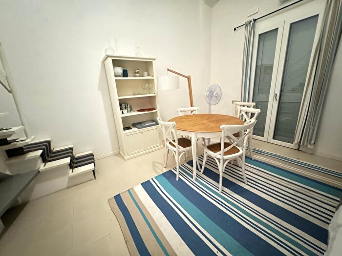 Appartamento quadrilocale in vendita in Forte Dei Marmi