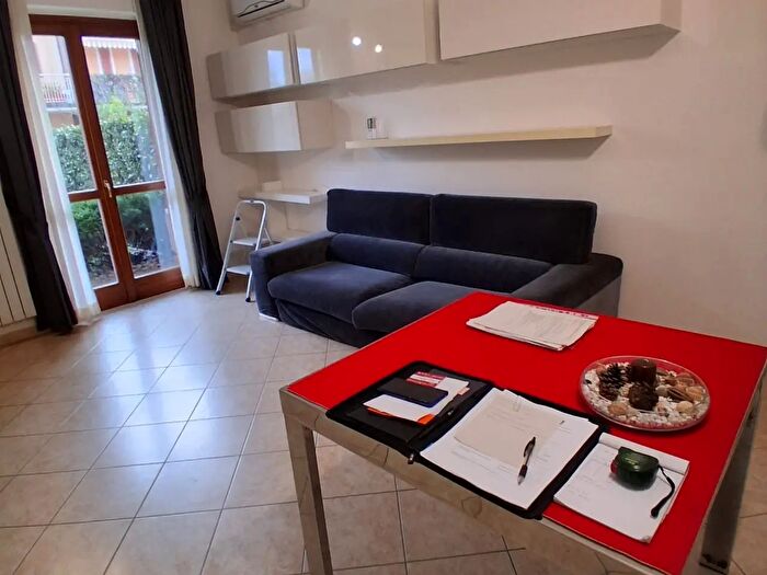 Casa con 5 locali in affitto in Via Ingrillini, Lucca