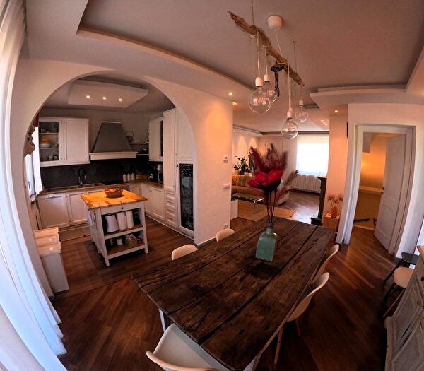 Casa con 6 locali in vendita in Le Grazie Si, Colle Di Val DElsa