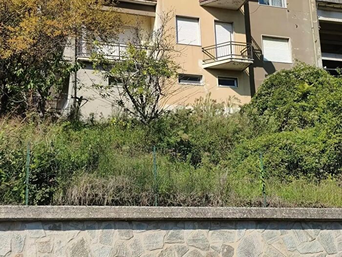 Casa con 5 locali in vendita in Podenzana