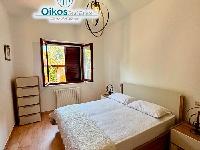 Casa con 5 locali in affitto in Via Trento, Centro, Forte dei Marmi