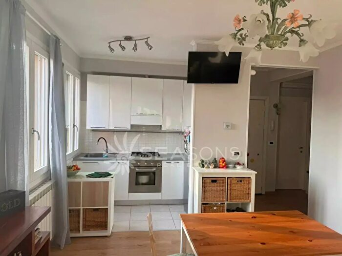 Appartamento trilocale in vendita in Venezia