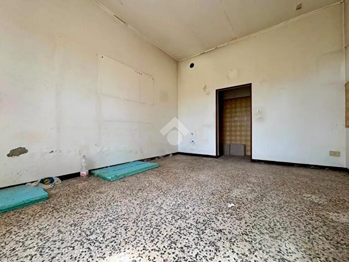 Casa trilocale in vendita in Via Isola Serafini, Monticelli D'Ongina