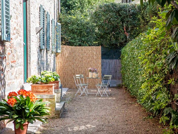 Casa con 5 locali in affitto in Via Cardinale Guglielmo Massaia, Leopoldo Vittorio Emanuele Statuto, Firenze