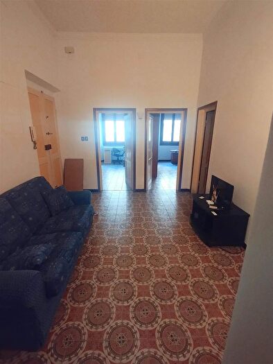 Appartamento quadrilocale in vendita in Via RomagnosiFirenze, Firenze
