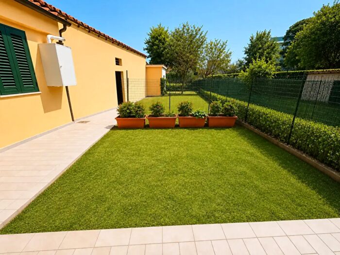 Appartamento trilocale in vendita in Pontedera