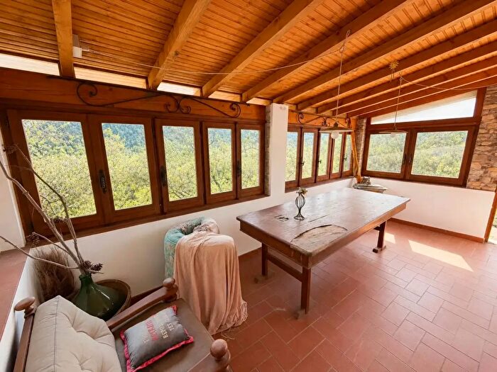 Casa con 5 locali in vendita in Località Para Snc, Airole