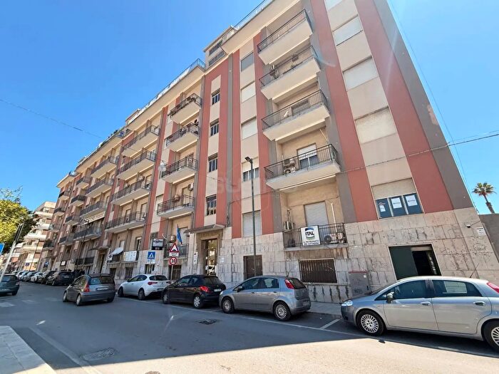 Appartamento trilocale in vendita in Via dellArsenale, Siracusa