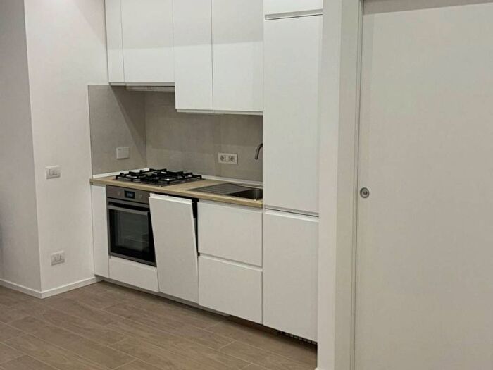 Appartamento bilocale in affitto in Via Umberto Biancamano, San Giovanni, Roma