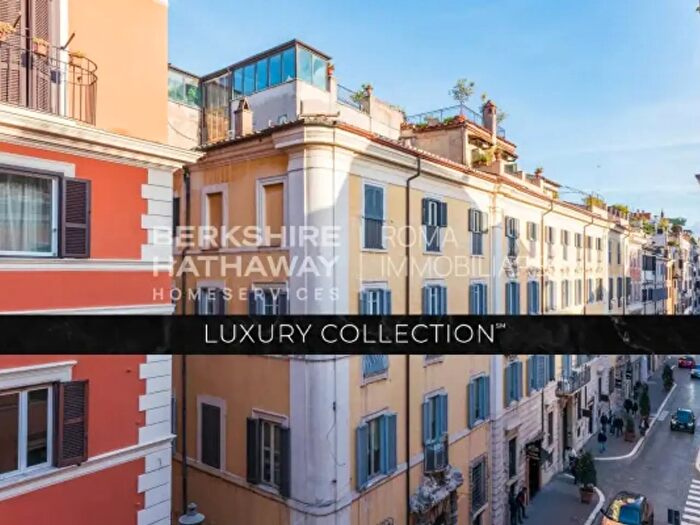 Appartamento bilocale in vendita in Via del Babuino, Roma