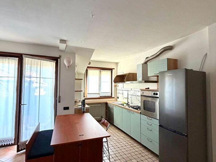 Appartamento trilocale in affitto in Via Driopozzo, Centro Nord, Rovereto