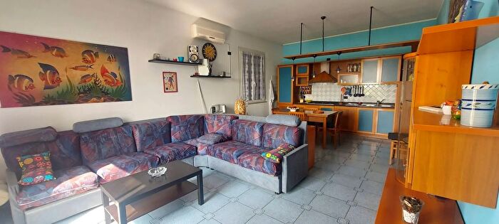 Appartamento trilocale in vendita in Via Cesenatico Cesenatico, Cesenatico