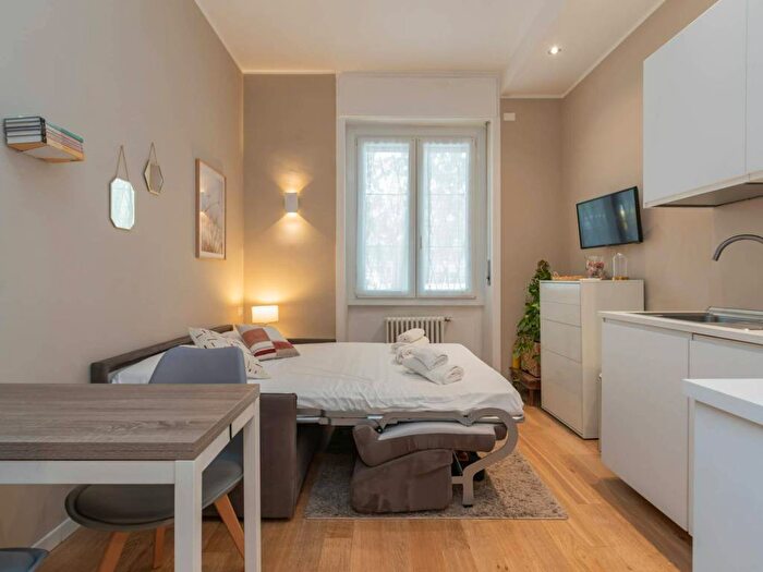 Appartamento monolocale in affitto in Viale Argonne, Argonne Corsica, Milano