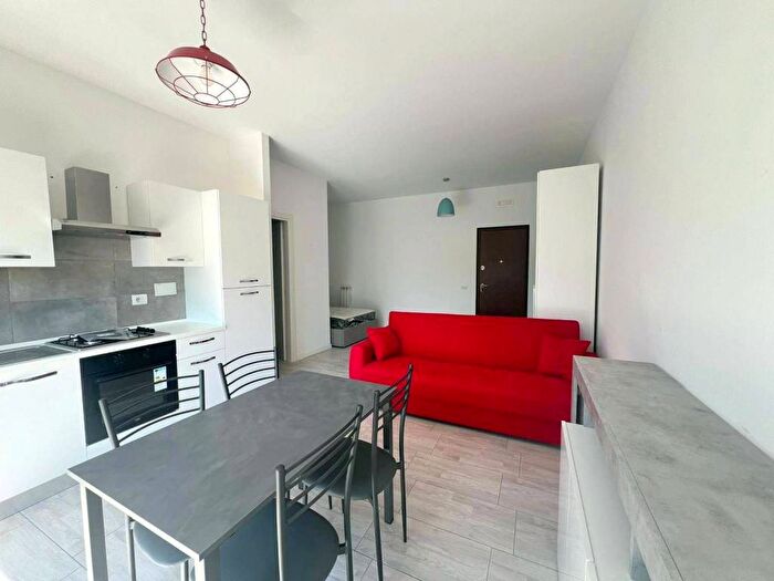 Appartamento monolocale in affitto in LARGO ERFURT, Via Colombo, Piacenza