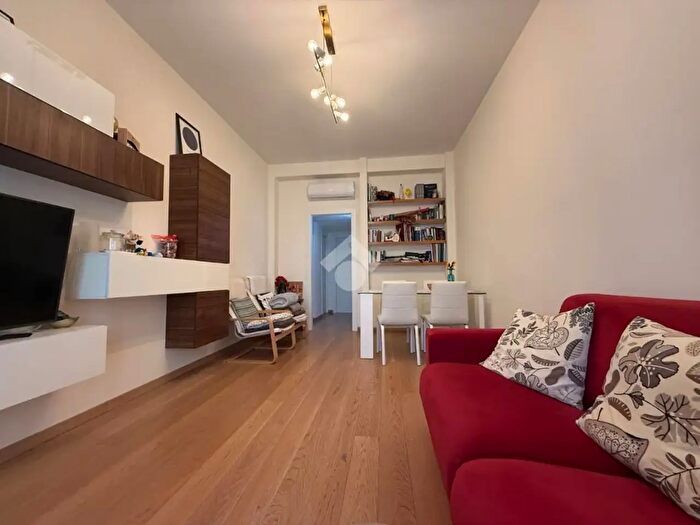 Appartamento bilocale in vendita in Via Anna Neera, Milano