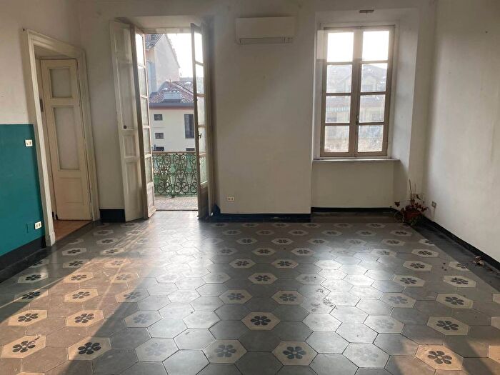 Appartamento quadrilocale in affitto in Via Alessandro Manzoni, Cittadella, Torino