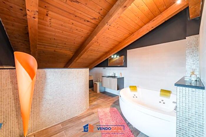 Case in Vendita e in Affitto - 3