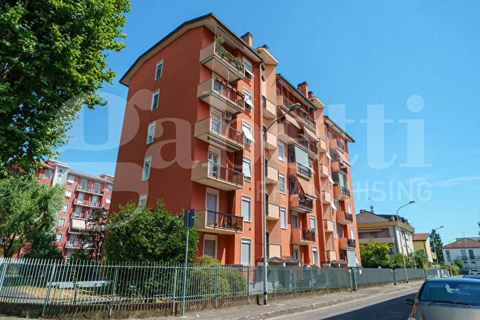 Appartamento quadrilocale in vendita in Via Verga, Cernusco Sul Naviglio