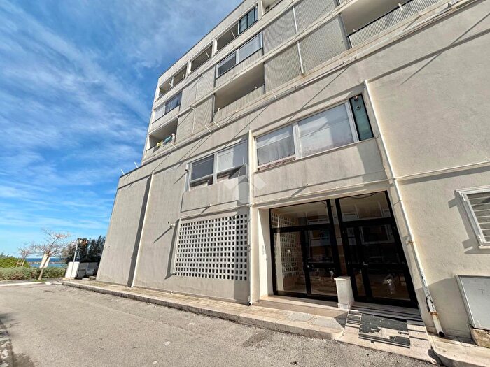 Appartamento con 5 locali in vendita in Via Armando Scaturchio, Bari