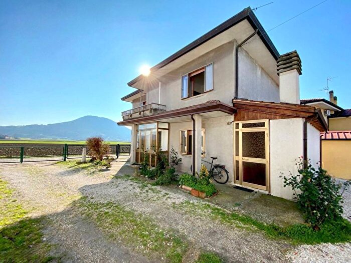 Casa quadrilocale in affitto in VIA LANZETTA, Lanzetta, Lozzo Atestino