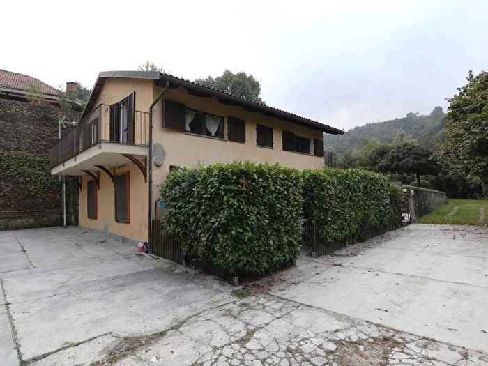 Appartamento bilocale in affitto in Strada Val San Martino, Superga, Torino