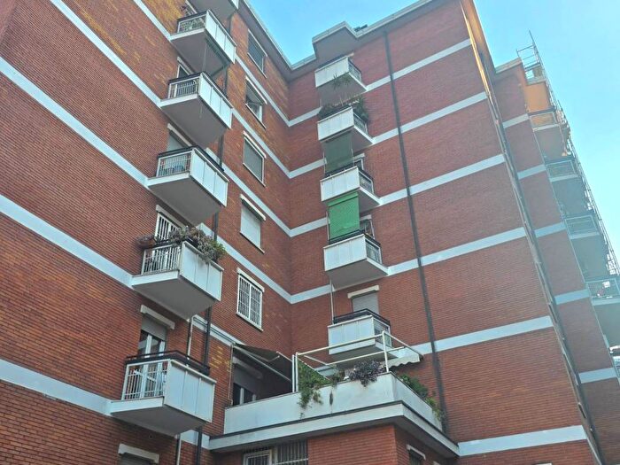 Appartamento bilocale in affitto in Via Giulio Cesare Procaccini, Paolo Sarpi, Milano