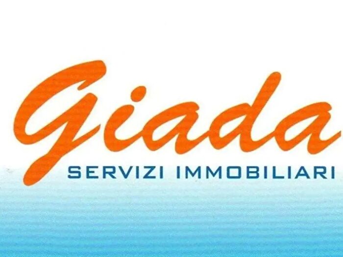 Appartamento con 5 locali in affitto in Lavanga, Formia