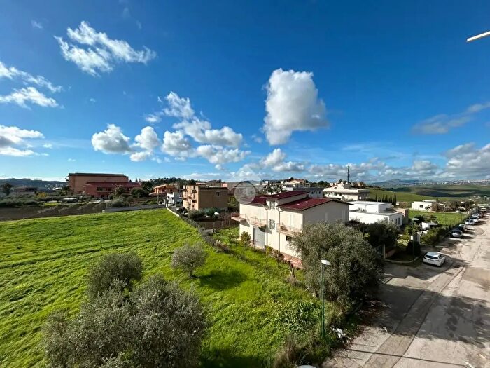 Appartamento trilocale in vendita in Via Monsignor Calogero Licata, Agrigento