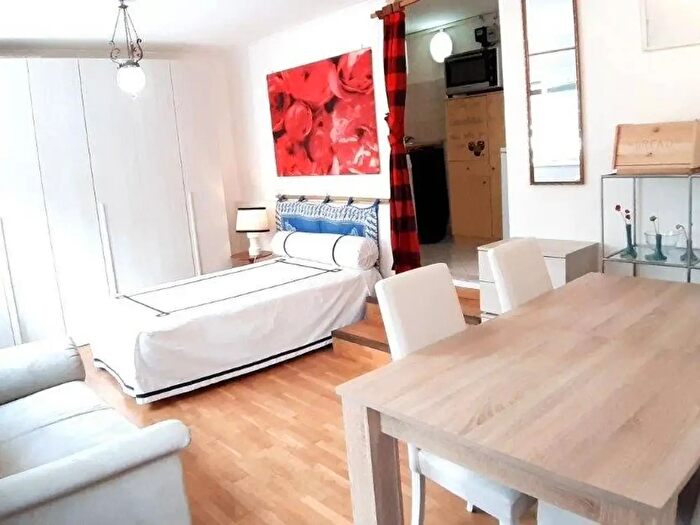 Casa bilocale in affitto in Via Posillipo Napoli, Napoli
