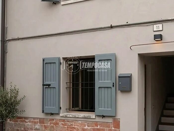 Casa bilocale in vendita in Correggio