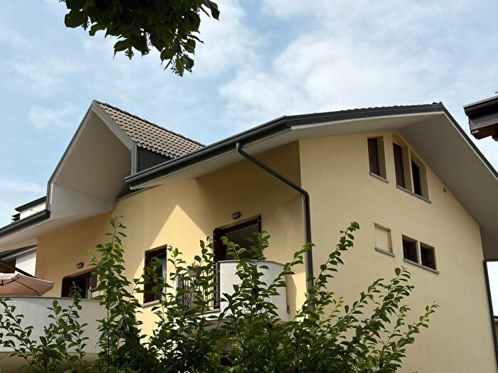 Casa bilocale in affitto in Viale Monte Grappa, Treviglio