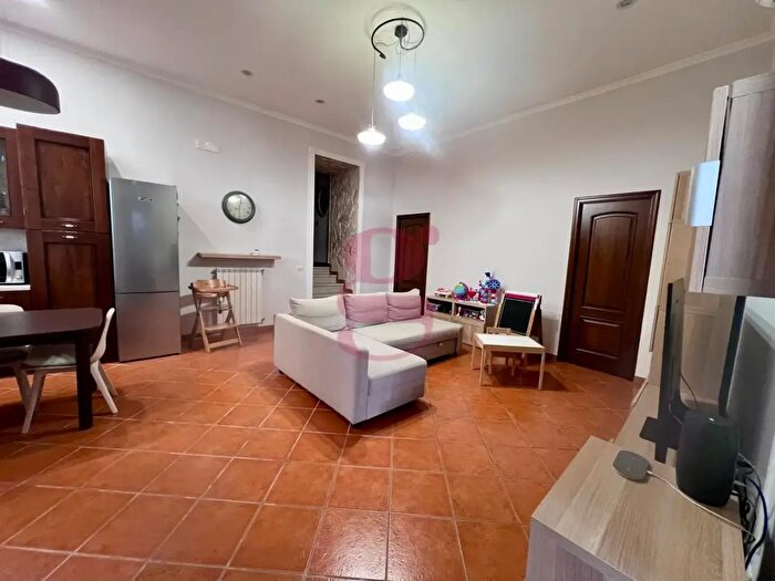 Appartamento quadrilocale in vendita in Via Pagliano, Lettere