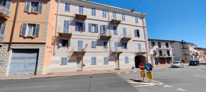 Appartamento trilocale in vendita in Piazza Ubertalli Brusnengo, Brusnengo